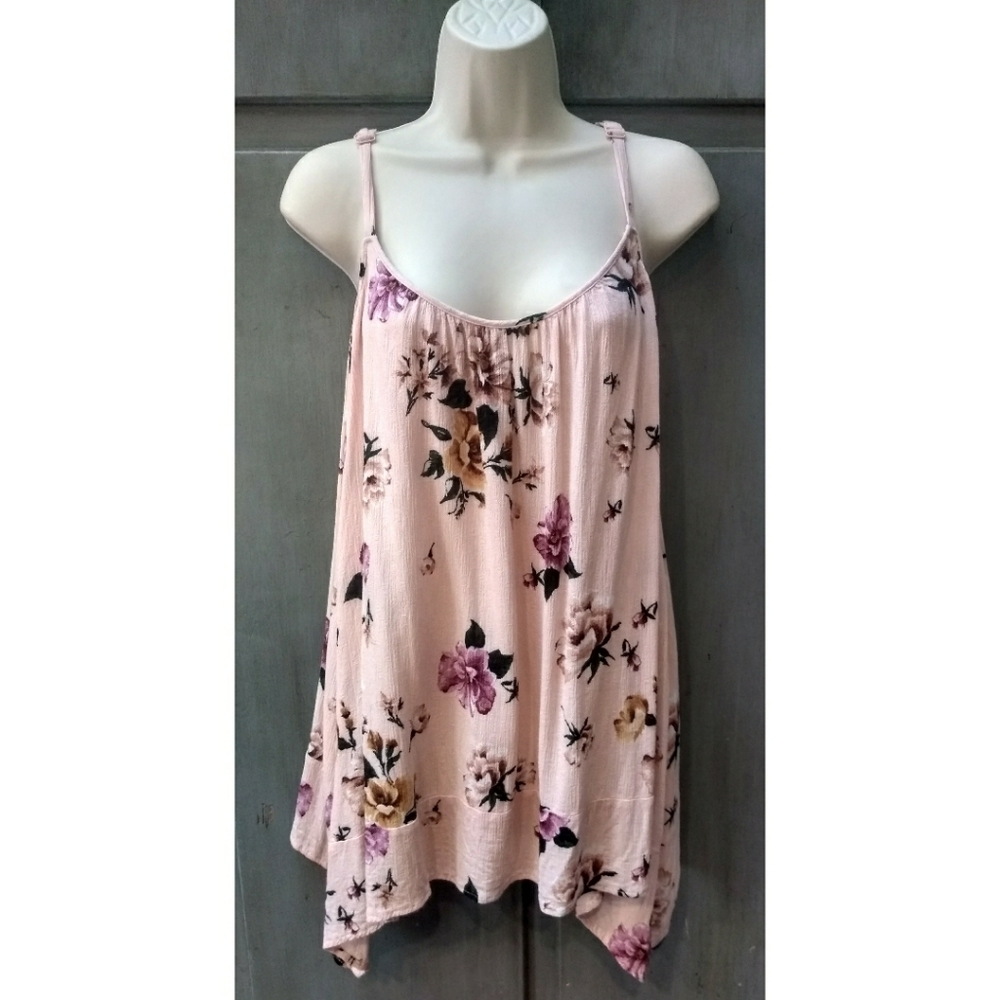 TORRID FLORAL CHALLIS SHARKBITE CAMI Torrid Plus Size 3